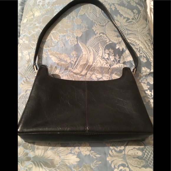 Liz Claiborne Handbags - Liz Claiborne new genuine leather purse